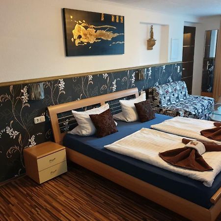 T&K Appartements Bad Homburg vor der Hoehe Luaran gambar