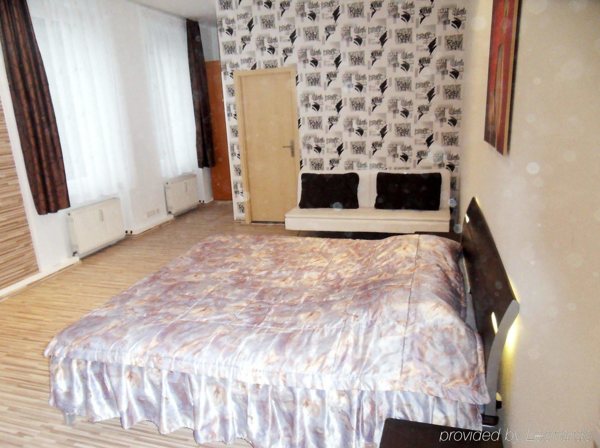 T&K Appartements Bad Homburg vor der Hoehe Luaran gambar