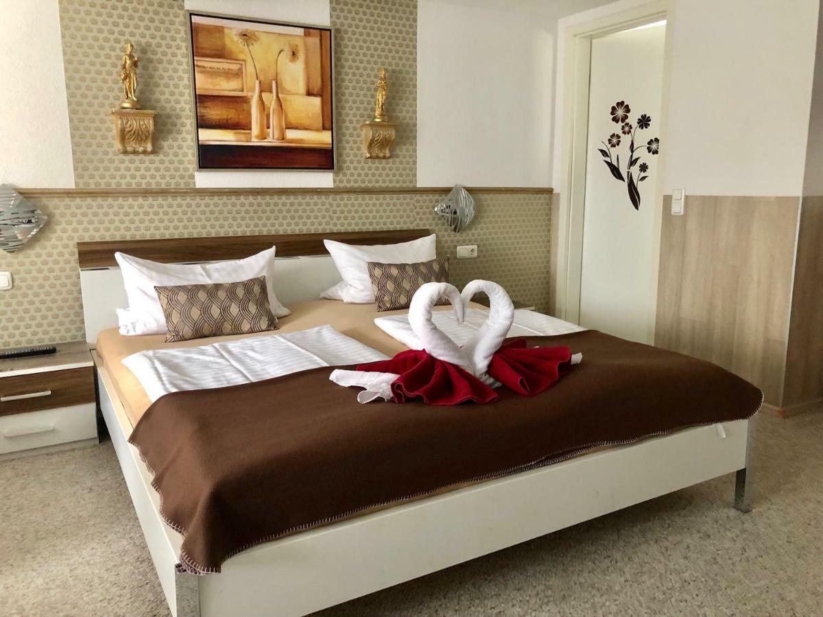 T&K Appartements Bad Homburg vor der Hoehe Luaran gambar